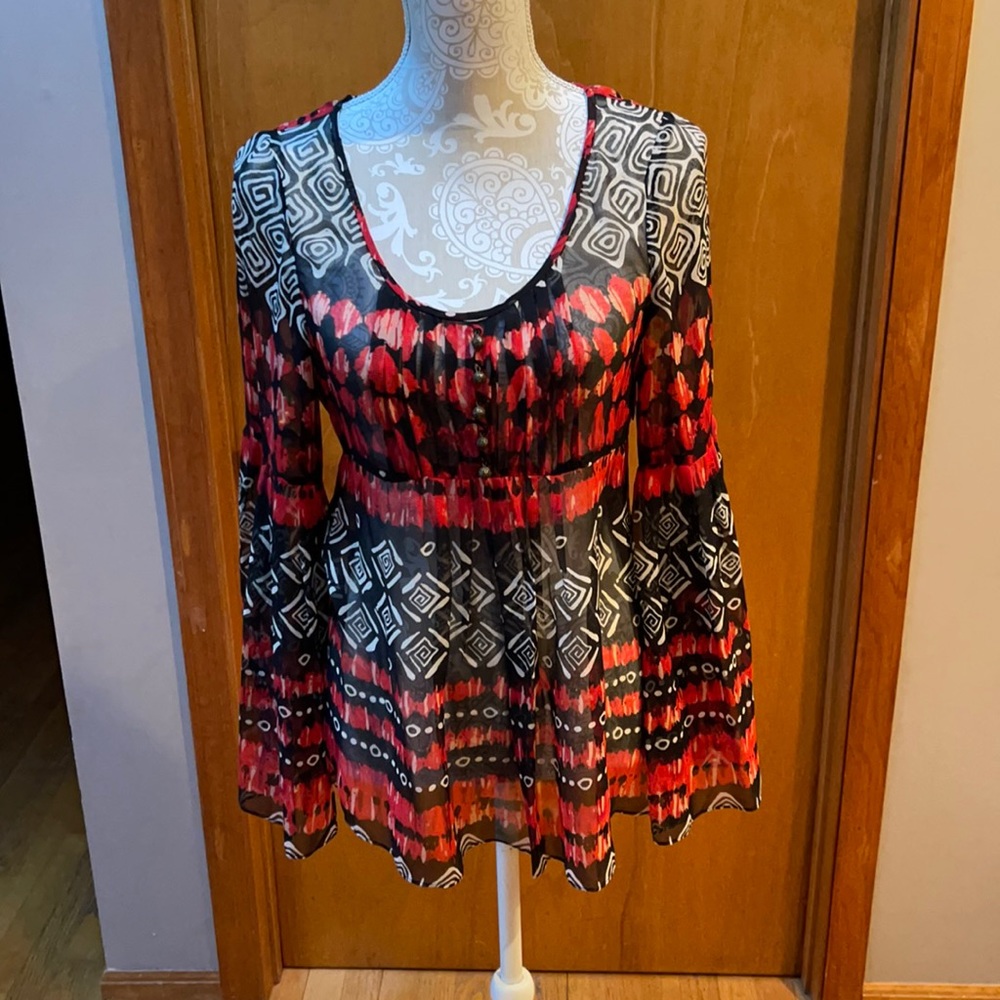 NWT Muse for Boston Proper sheer tunic blouse. Size 8